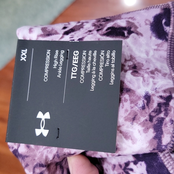 NWT plus size XXL Under Armour ankle leggings - Picture 8 of 10